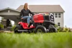 Tondeuse autoportée TROYBILT PONY 92T‑R SELECT – Éjection arrière, 382 cm³, 92 cm – Image 3