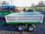 Bennes hydrauliques pour micro-tracteurs – Capacité 1,5 T et 2,5 T