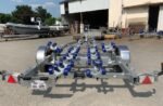 Porte Bateau Immergeable Sun Way – D2418 – Ptac : 1800KG – Kit Rouleaux – 1 Essieu FreinÉ
