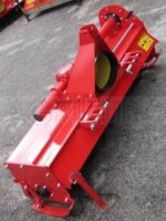 Fraise à tracteur série medium avec déport mécanique Agrieuro UR 168 – Image 4
